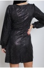 Prosta sukienka cekinowa z kopertowym dekoltem czarna